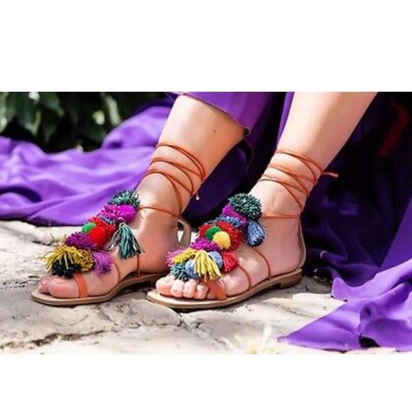 Pom Pom leather sandals, size 10 - Picture 6 of 9